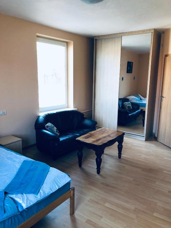 Apartamentai Klaipedos Senamiestyje Клайпеда Екстериор снимка
